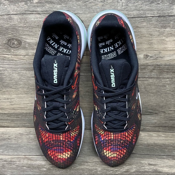 Nike D/MS/X Ghoswift Black Running Shoes - Picture 5 of 8